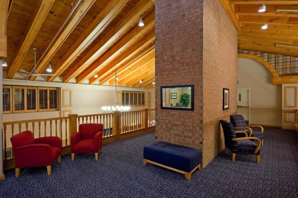 Holiday Inn Express Toronto East - Scarborough By Ihg Dış mekan fotoğraf