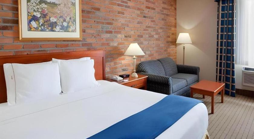 Holiday Inn Express Toronto East - Scarborough By Ihg Dış mekan fotoğraf