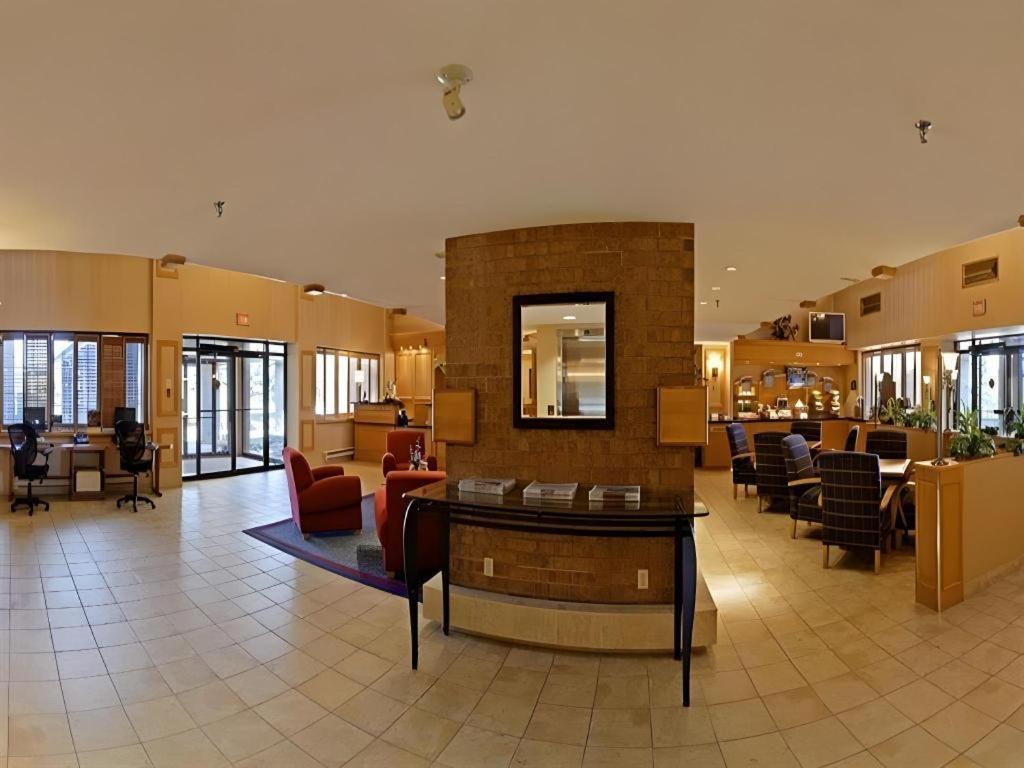 Holiday Inn Express Toronto East - Scarborough By Ihg Dış mekan fotoğraf